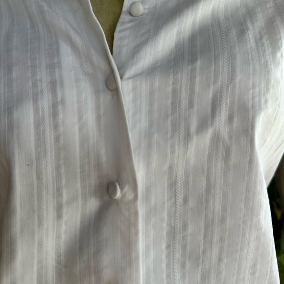 Matty M Puff Sleeve White Striped Blouse- Small - Picture 2 of 4